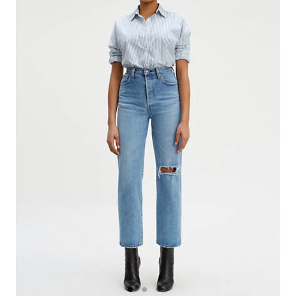 Brand New Levi’s Ribcage Straight Ankle
